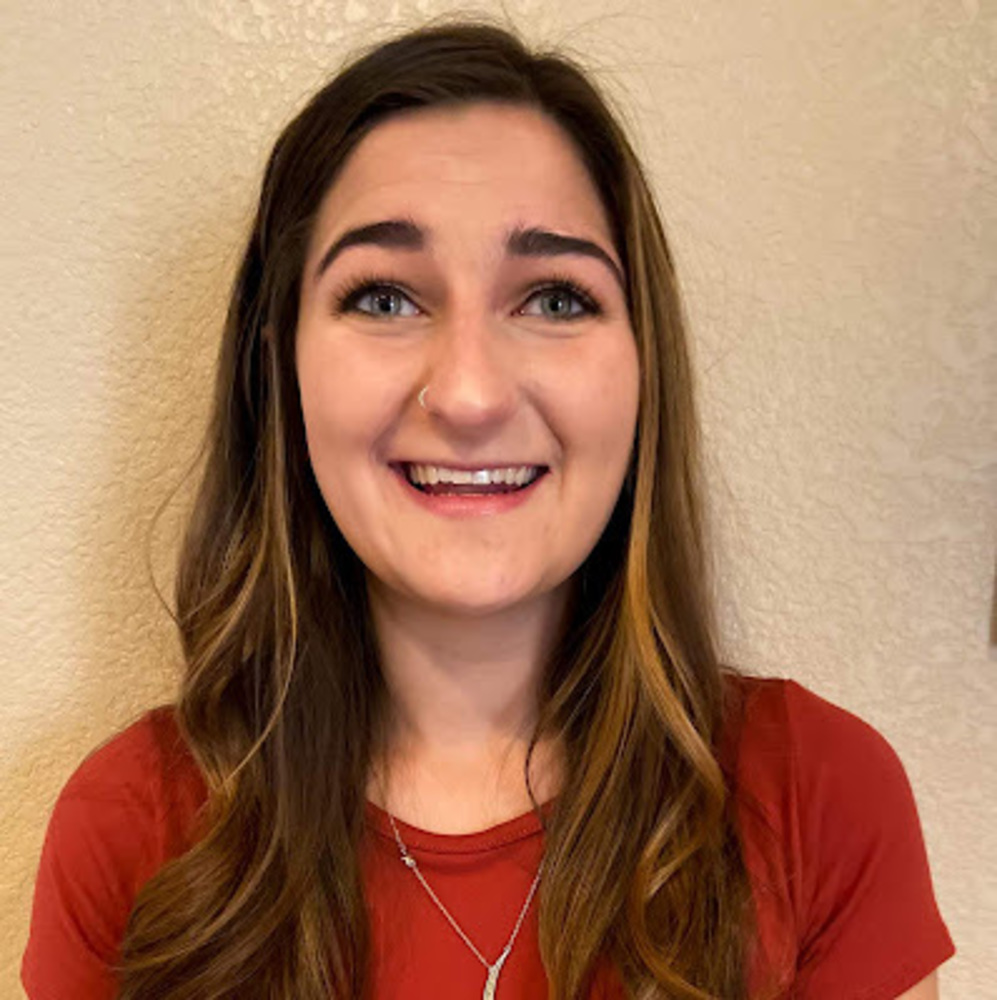 Meet your Posher, Justine